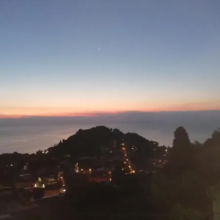 U Castiddanu Breathtaking View * Ταορμίνα