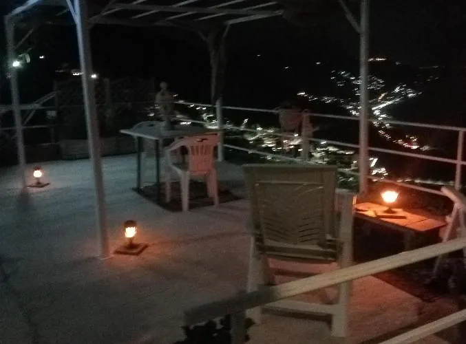 U Castiddanu Breathtaking View Apartamento *